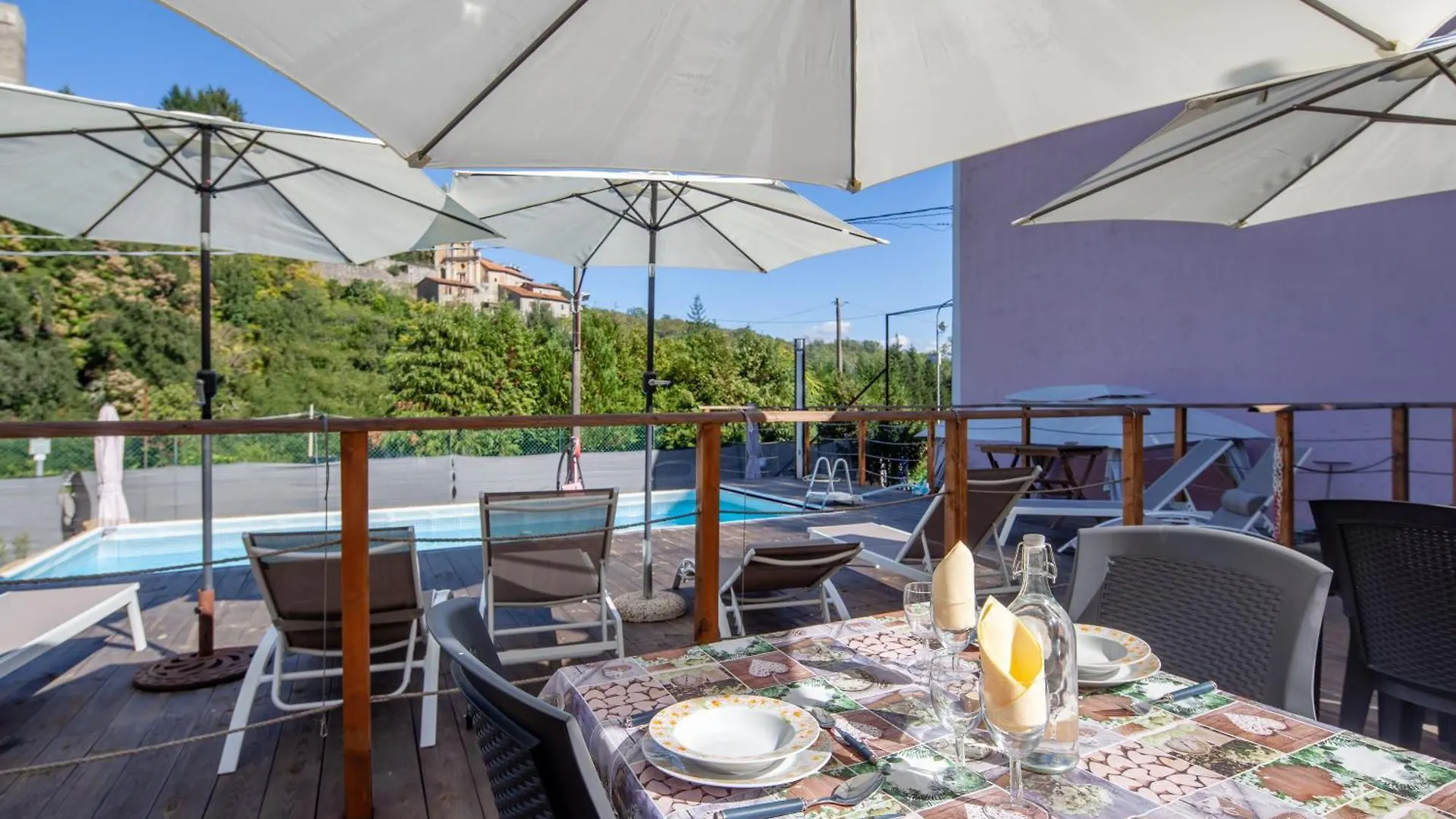Appartamento Perla In Front Of The Castle- Pool, Wellness&Special Dinner Tresana Apartman